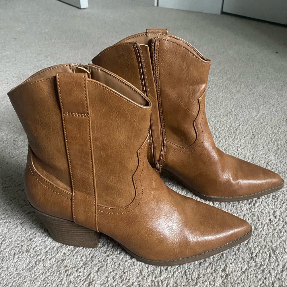 Ankle boot